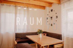 Wohn-und Essbereich