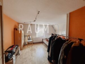 Kinderzimmer/Büro 2. OG