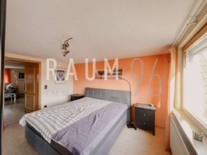 Schlafzimmer 2. OG