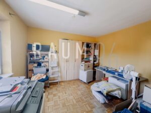 Schlafzimmer EG (derzeit Büro)