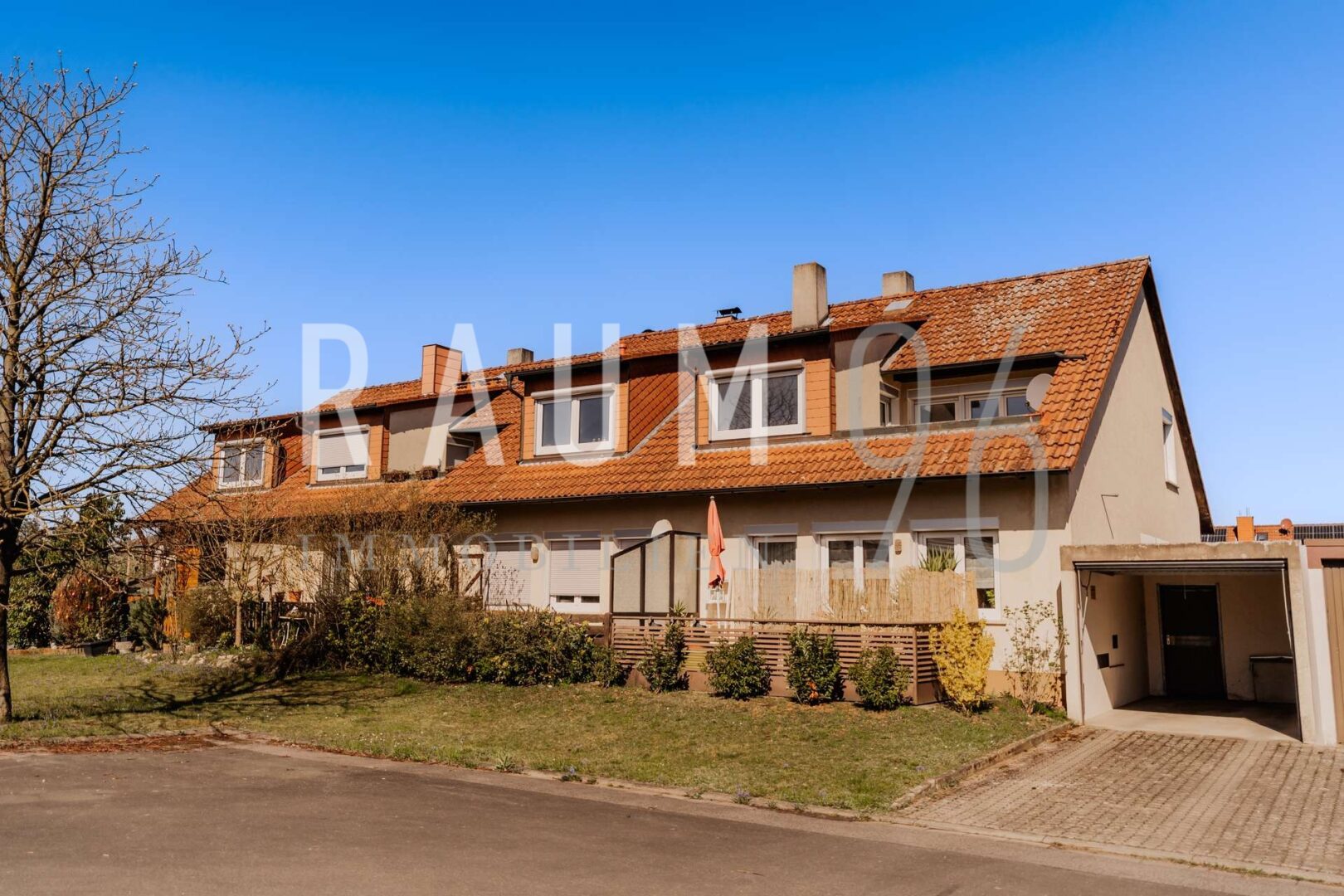 Helle 3-Zimmer-Dachgeschosswohnung mit Balkon in ruhiger Lage von Bad Staffelstein - Photo 4