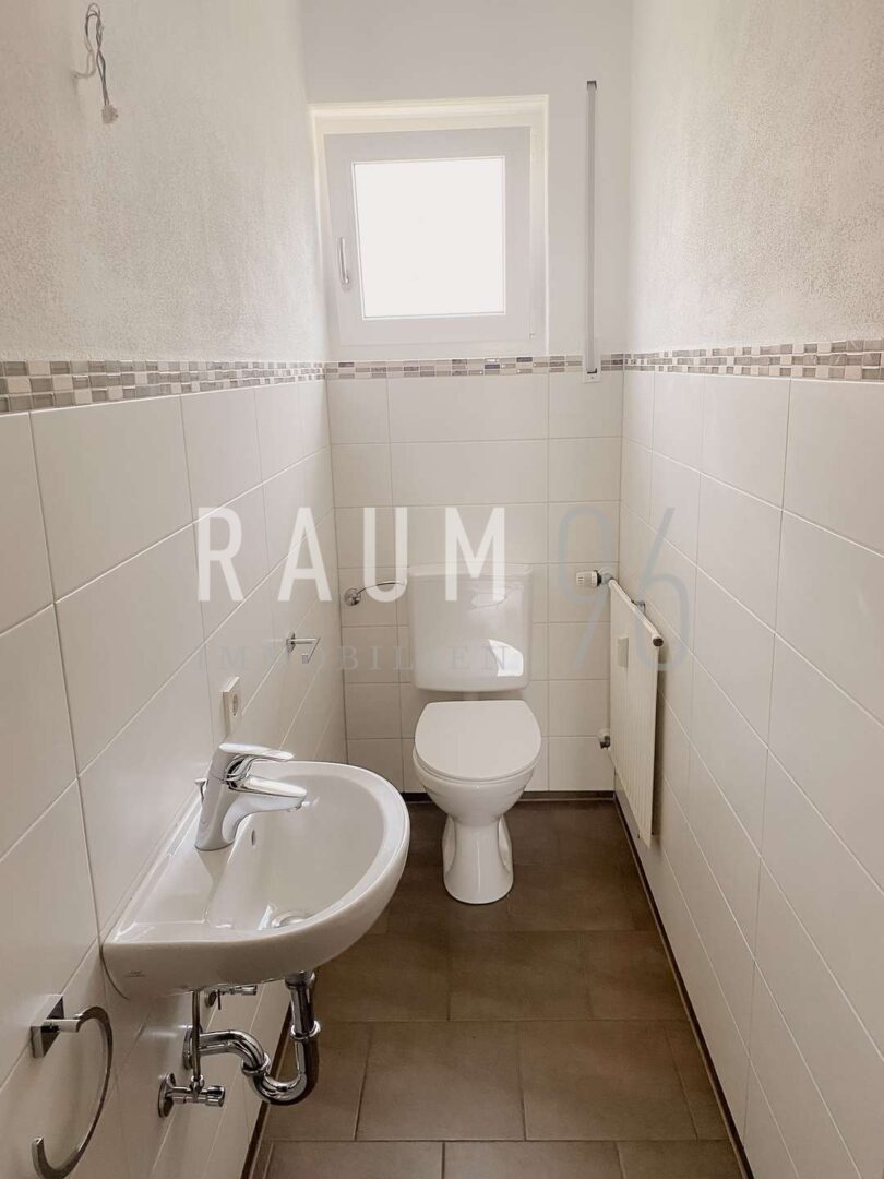 Großzügige 5-Zimmer-Wohnung mit zwei Balkonen in traumhafter Lage von Loffeld - Photo 5