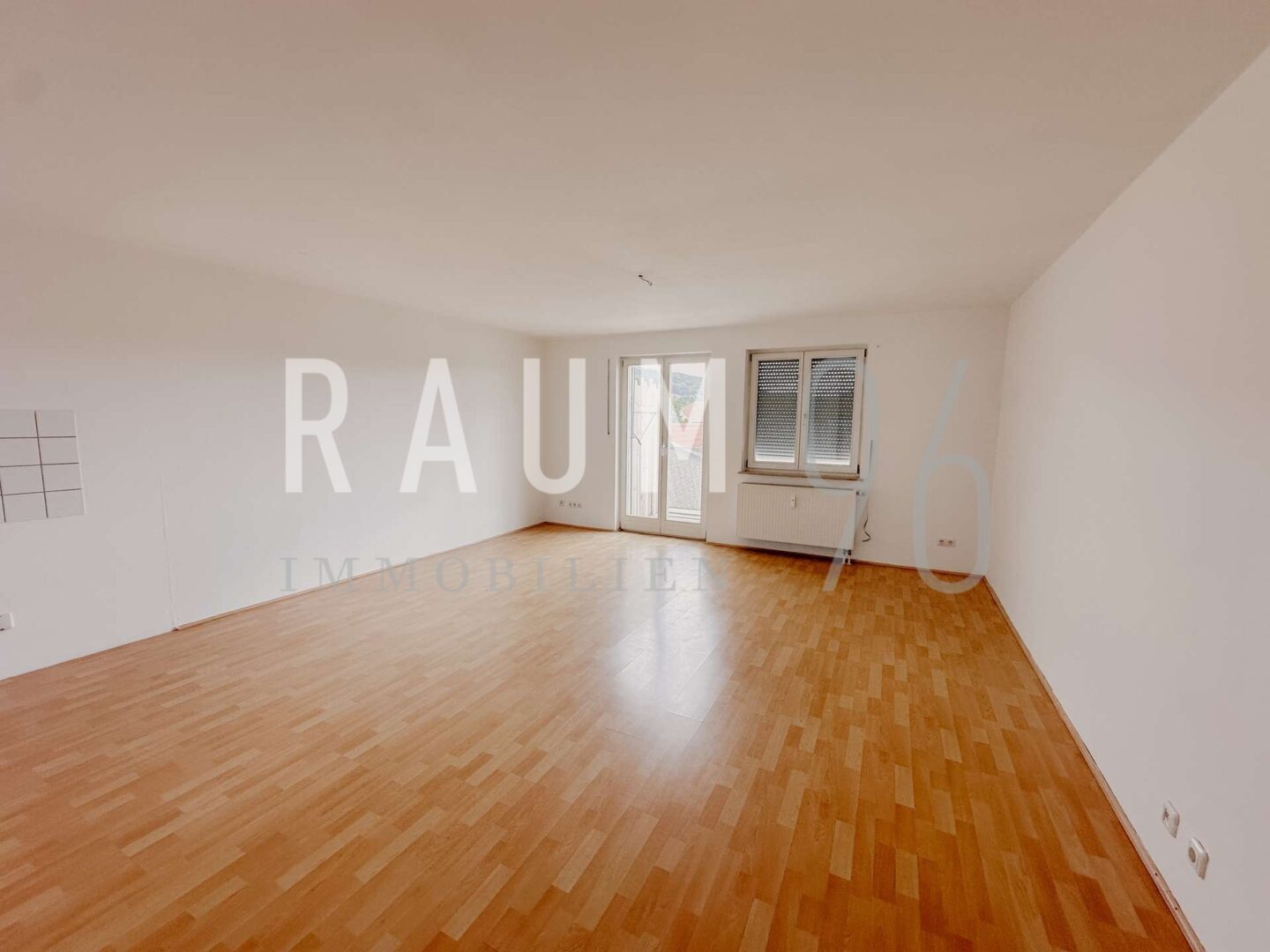 Helle 2-Zimmer-Wohnung mit Balkon im Zentrum von Bad Staffelstein - Photo 2