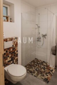 Badezimmer EG